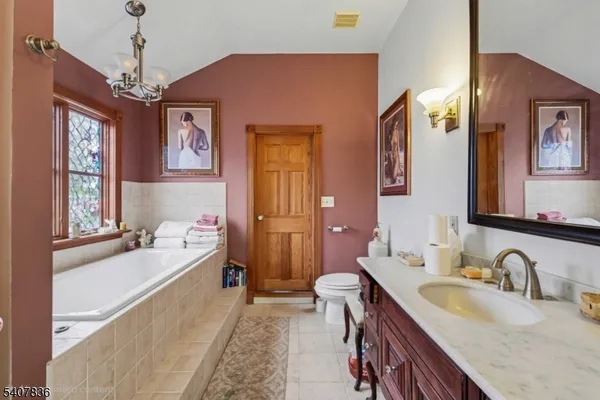 $925,000 | 63 Linvale Road, Ringoes, NJ 08551