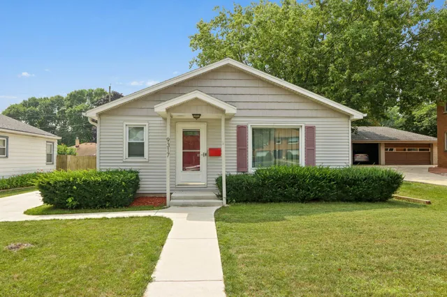 9317 West Bluemound Road, Milwaukee, WI 53226