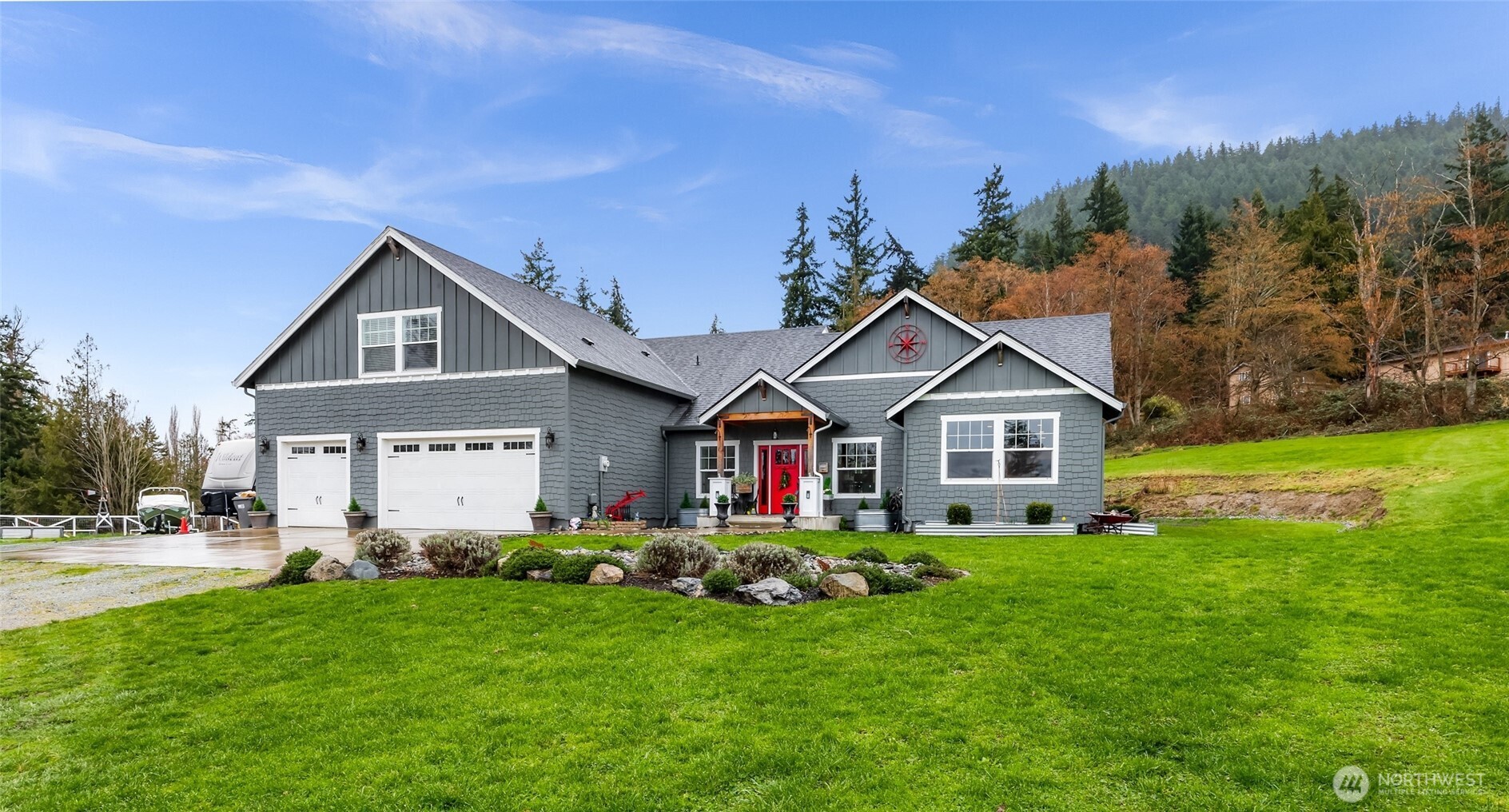 19727 Skyridge Road Mount Vernon, WA 98274 - Photo 31 of 32 a front view of house with yard and green space