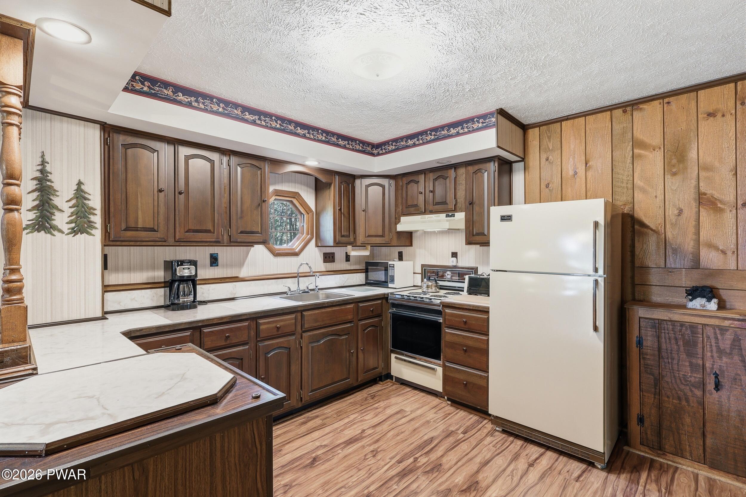 1004 Woodstone Road Newfoundland, PA 18445 - Photo 19 of 63