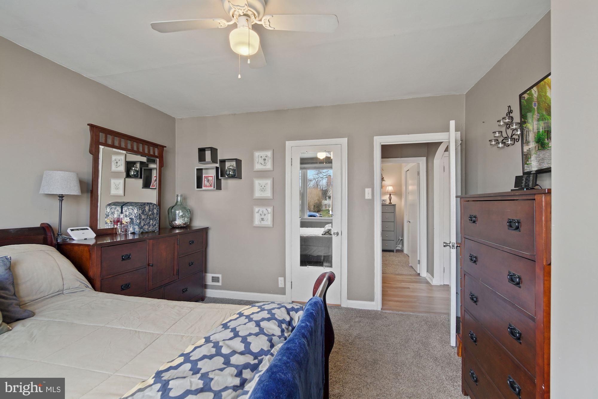 329 Ridley Avenue Folsom, PA 19033 - Photo 15 of 42 Main Bedroom