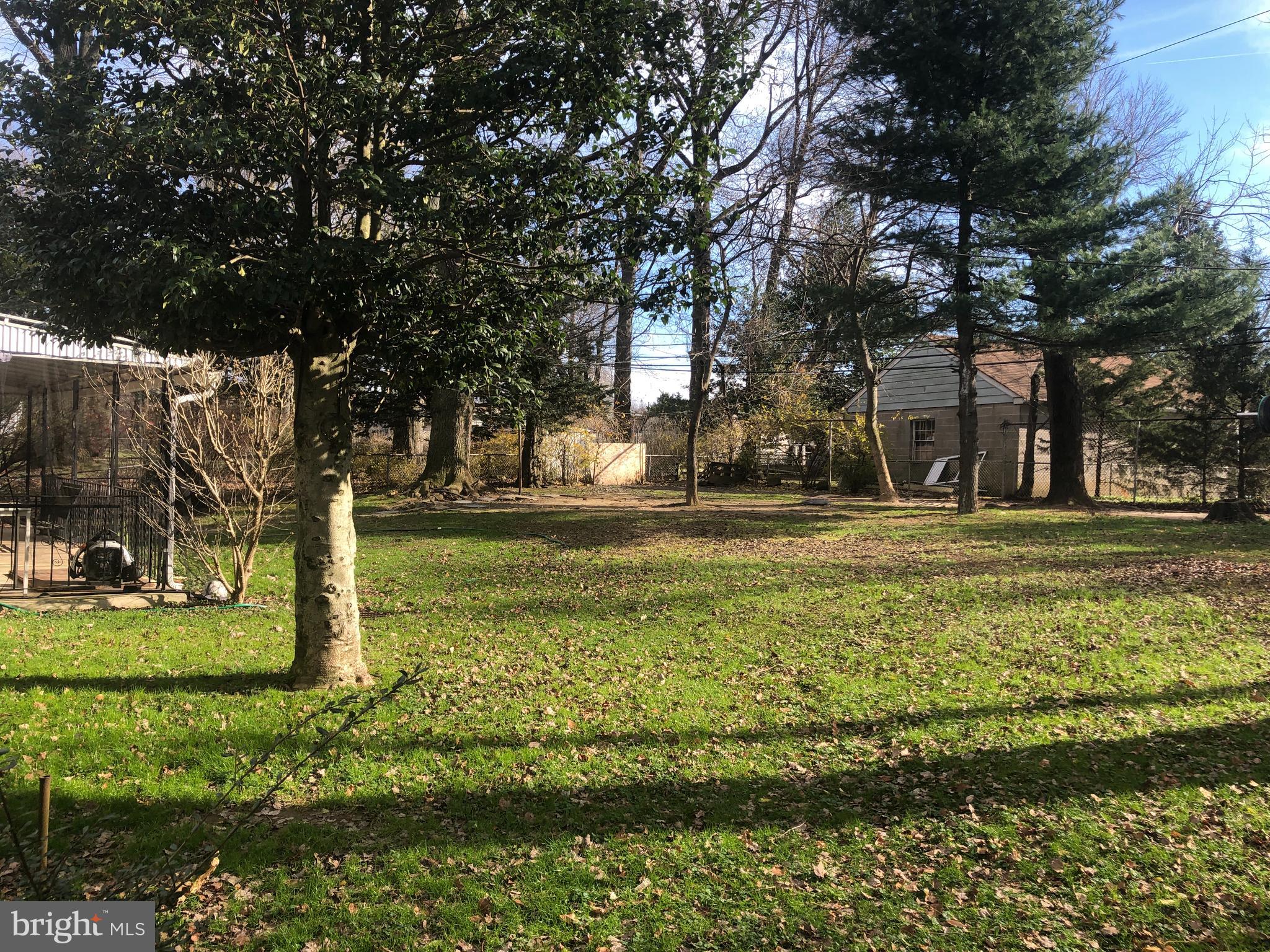59 Buffington Road Aston, PA 19014 - Photo 18 of 19 large level yard