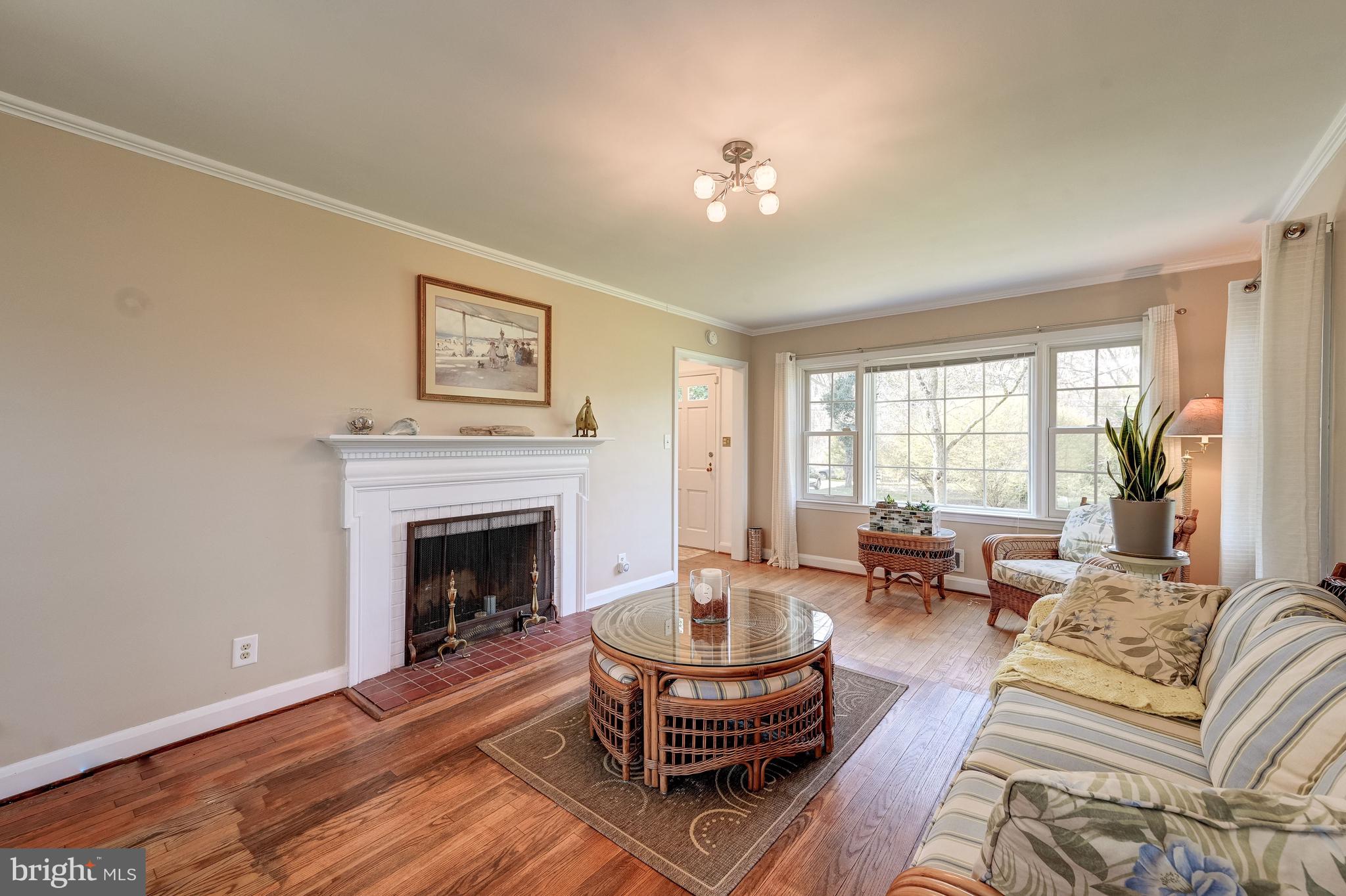 3933 Stansbury Mill Road Monkton, MD 21111 - Photo 11 of 48 Living Room