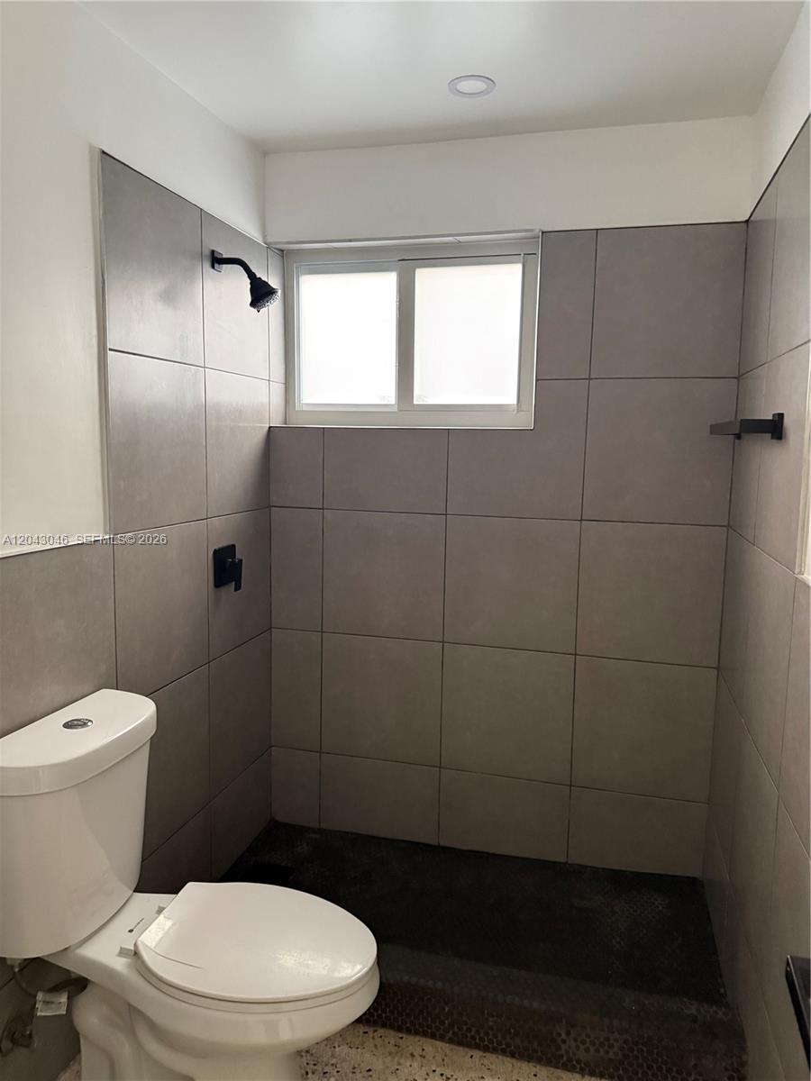 2010 Southwest 6th Street, Unit 4 Miami, FL 33135 - Photo 6 of 11 Gallery Image 6