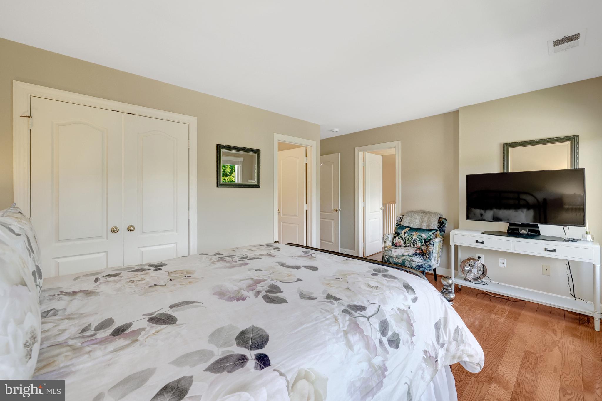 1387 Cameron Heath Drive Reston, VA 20194 - Photo 48 of 67