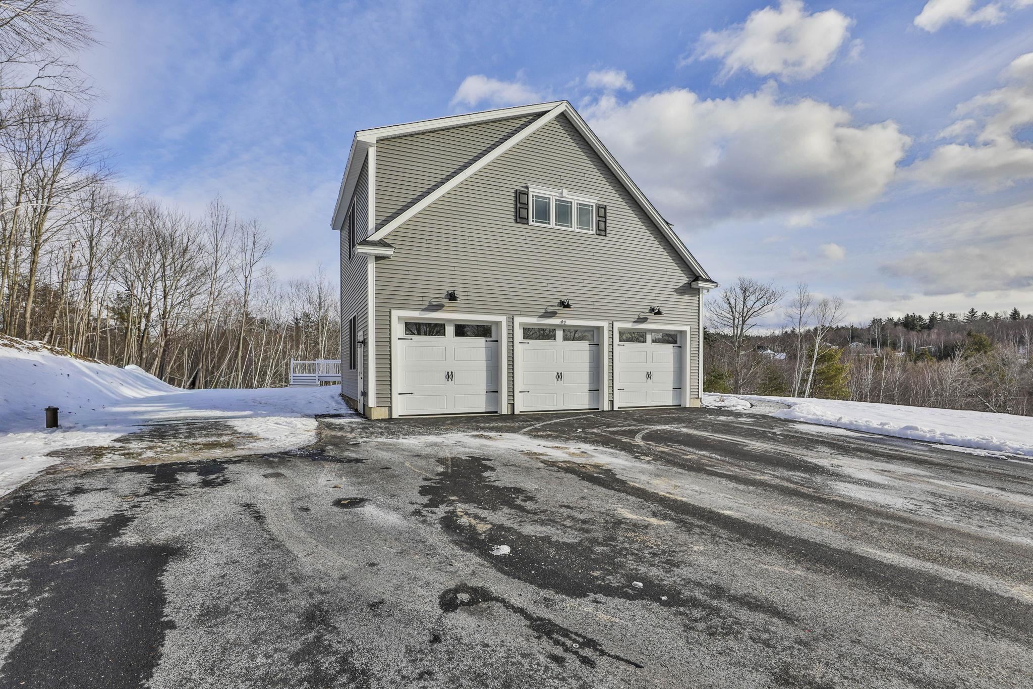 42 Ridgeview Lane New Boston, NH 03070 - Photo 8 of 57 Gallery Image 8