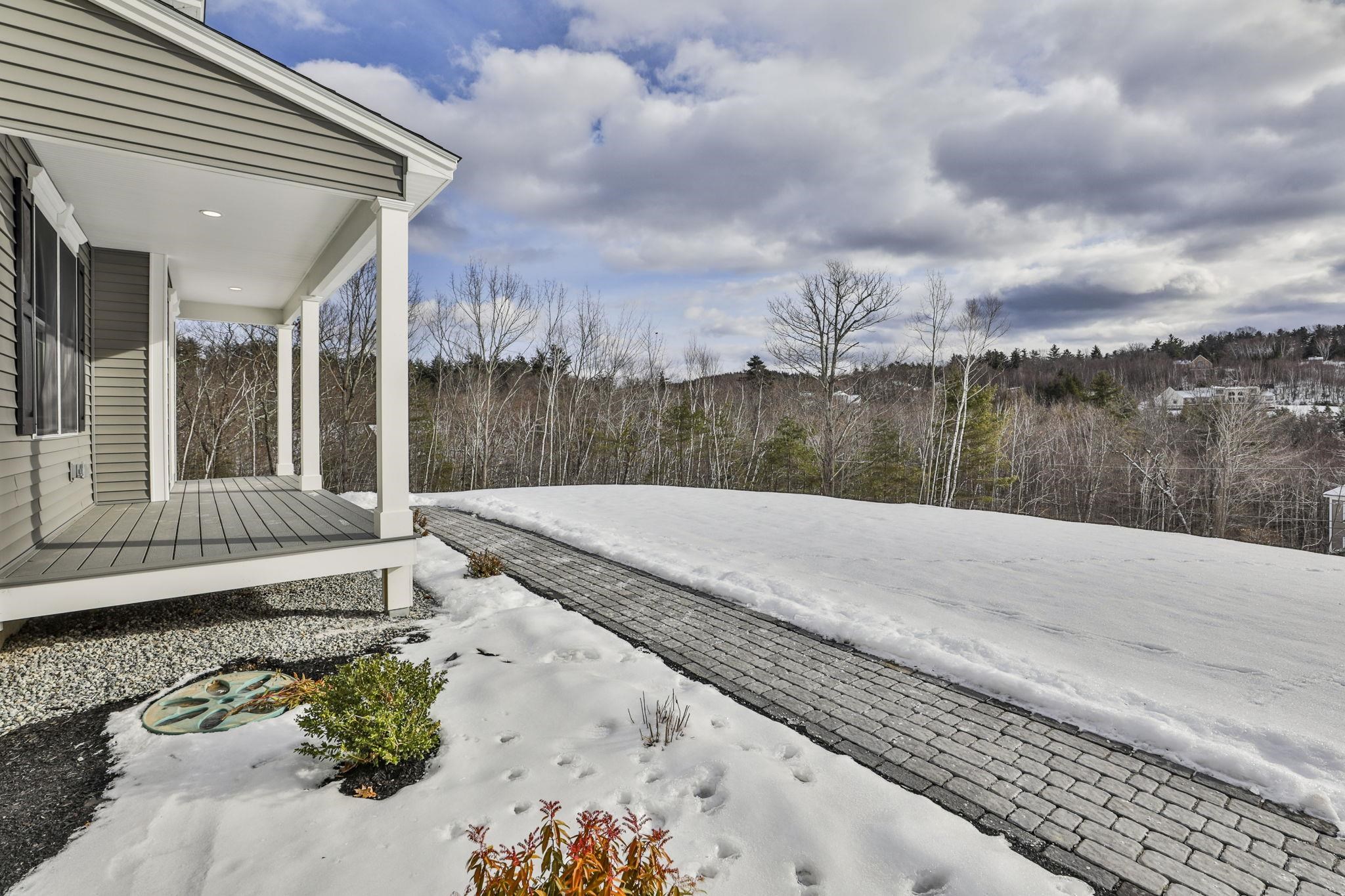 42 Ridgeview Lane New Boston, NH 03070 - Photo 10 of 57 Gallery Image 10