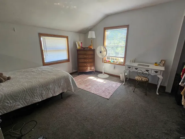 $4,000 | 405 East 15th Street, Bloomington, IN 47408