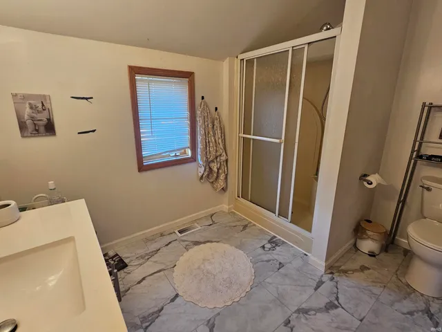 $4,000 | 405 East 15th Street, Bloomington, IN 47408