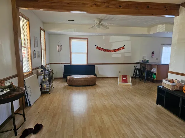 $4,000 | 405 East 15th Street, Bloomington, IN 47408