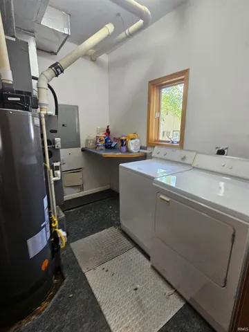 $4,000 | 405 East 15th Street, Bloomington, IN 47408