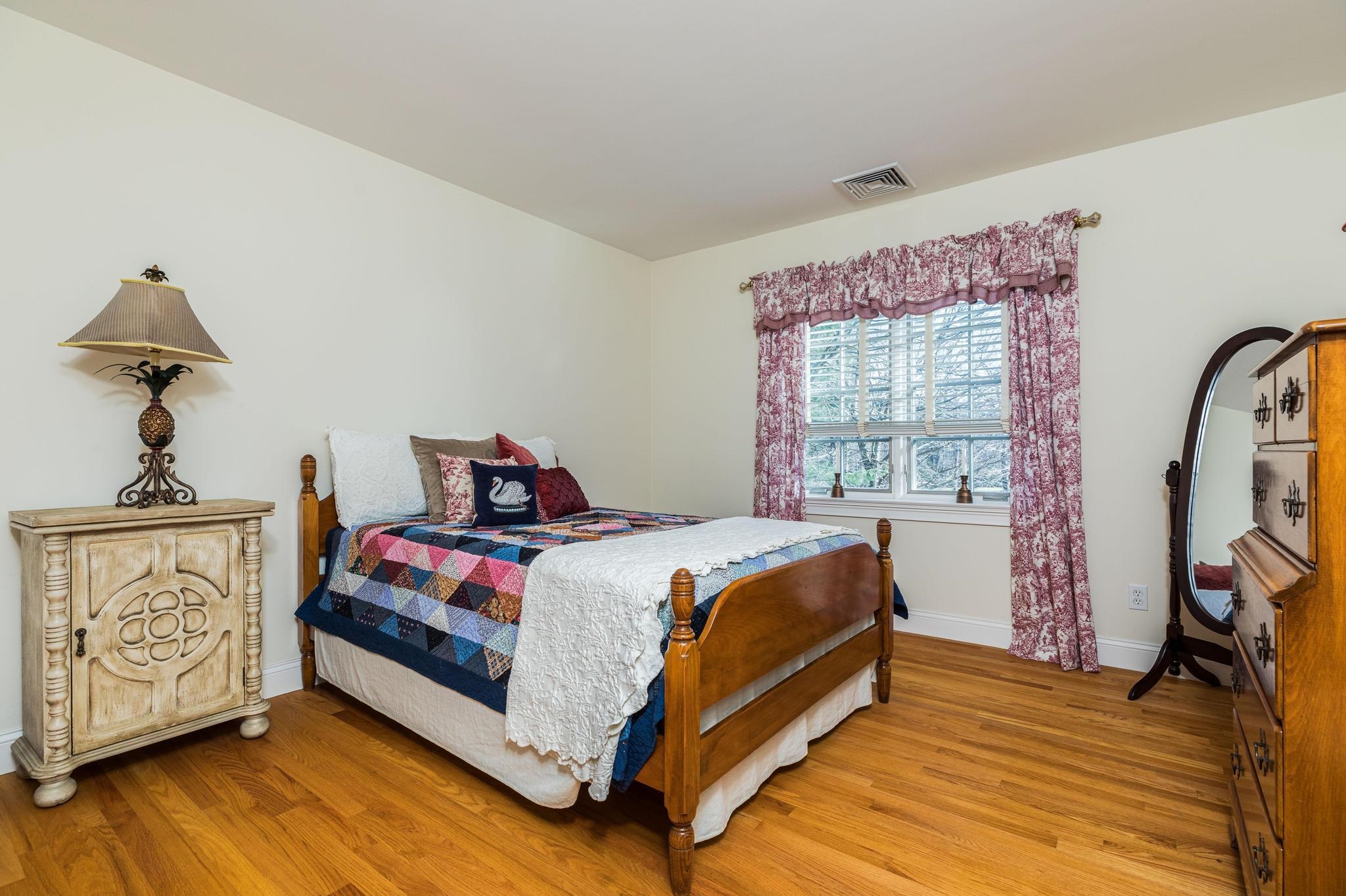 3 Balsam Way Stratham, NH 03885 - Photo 23 of 33