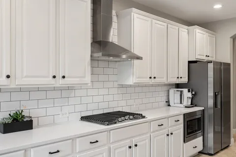 $1,095,000 | 4709 Snake Eagle Cove, Austin, TX 78738