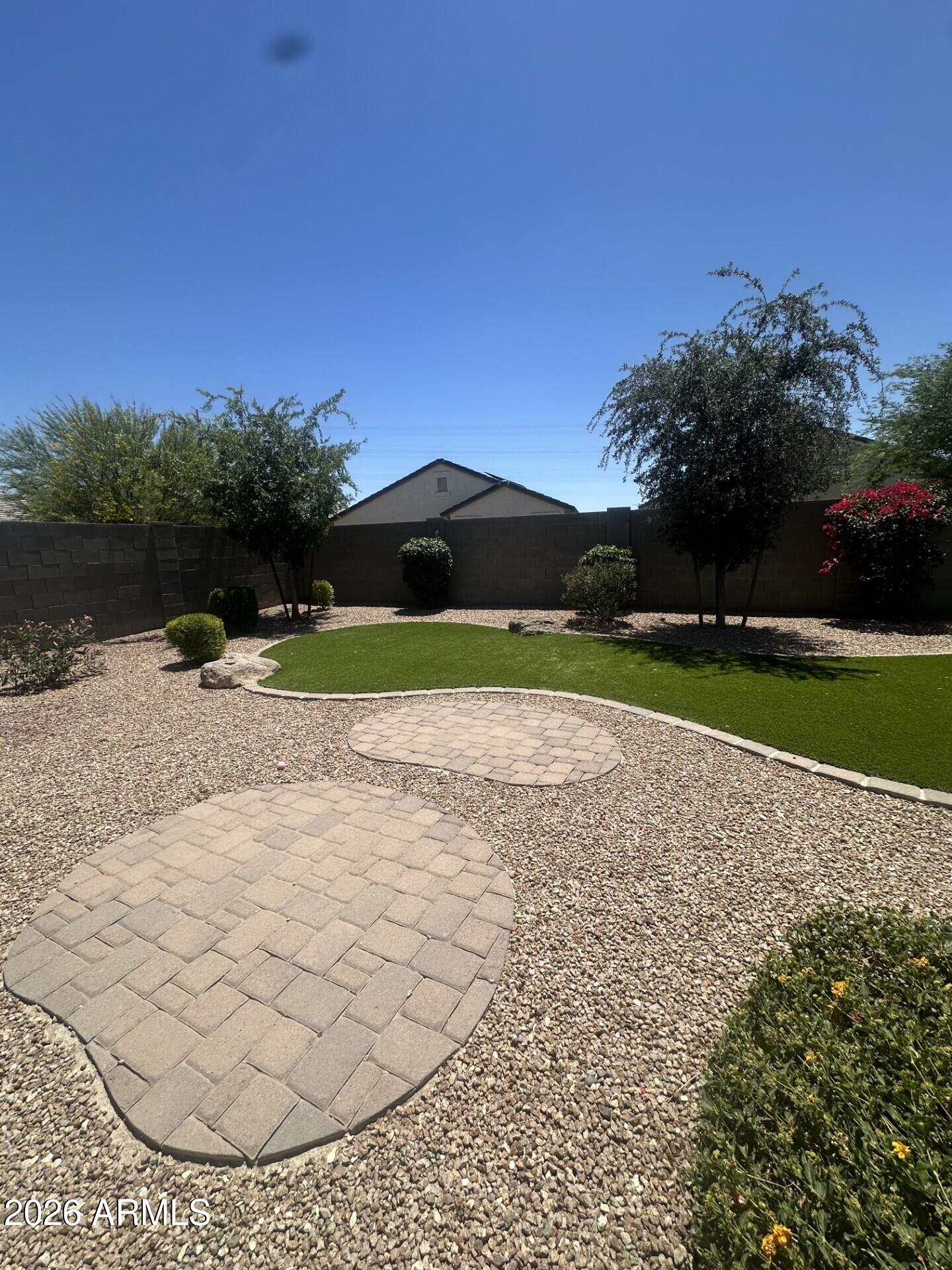 7851 West Riverside Avenue Phoenix, AZ 85043 - Photo 22 of 40 a view of a backyard