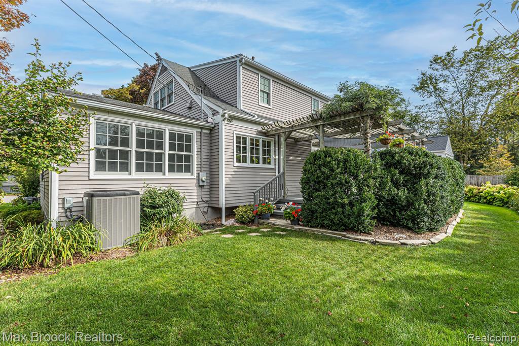 633 Southfield Road Birmingham, MI 48009 - Photo 22 of 25 Gallery Image 22
