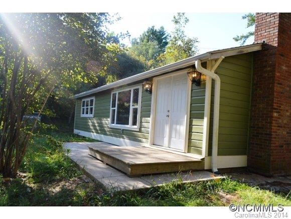 98 Moores Valley Road Leicester, NC 28748 - Photo 1 of 12