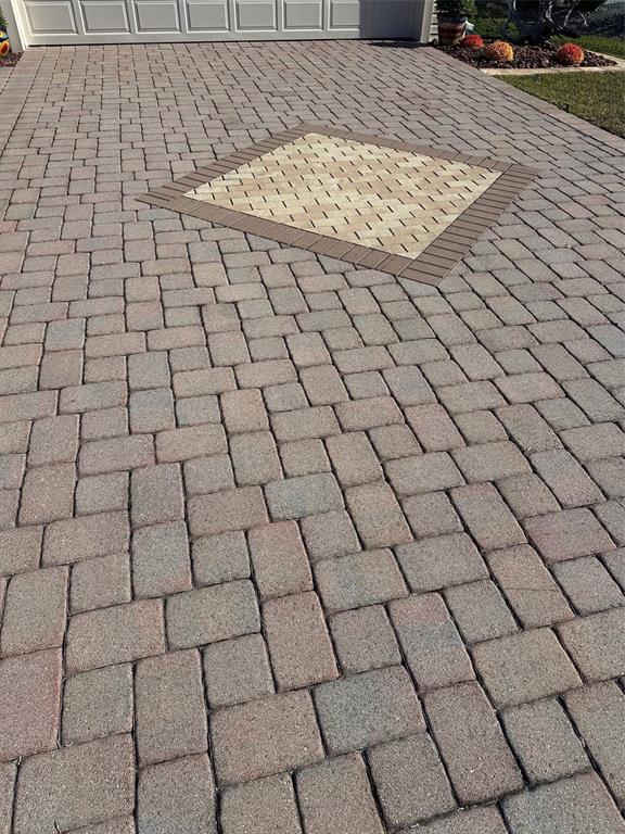 1289 Addison Avenue The Villages, FL 32162 - Photo 3 of 32