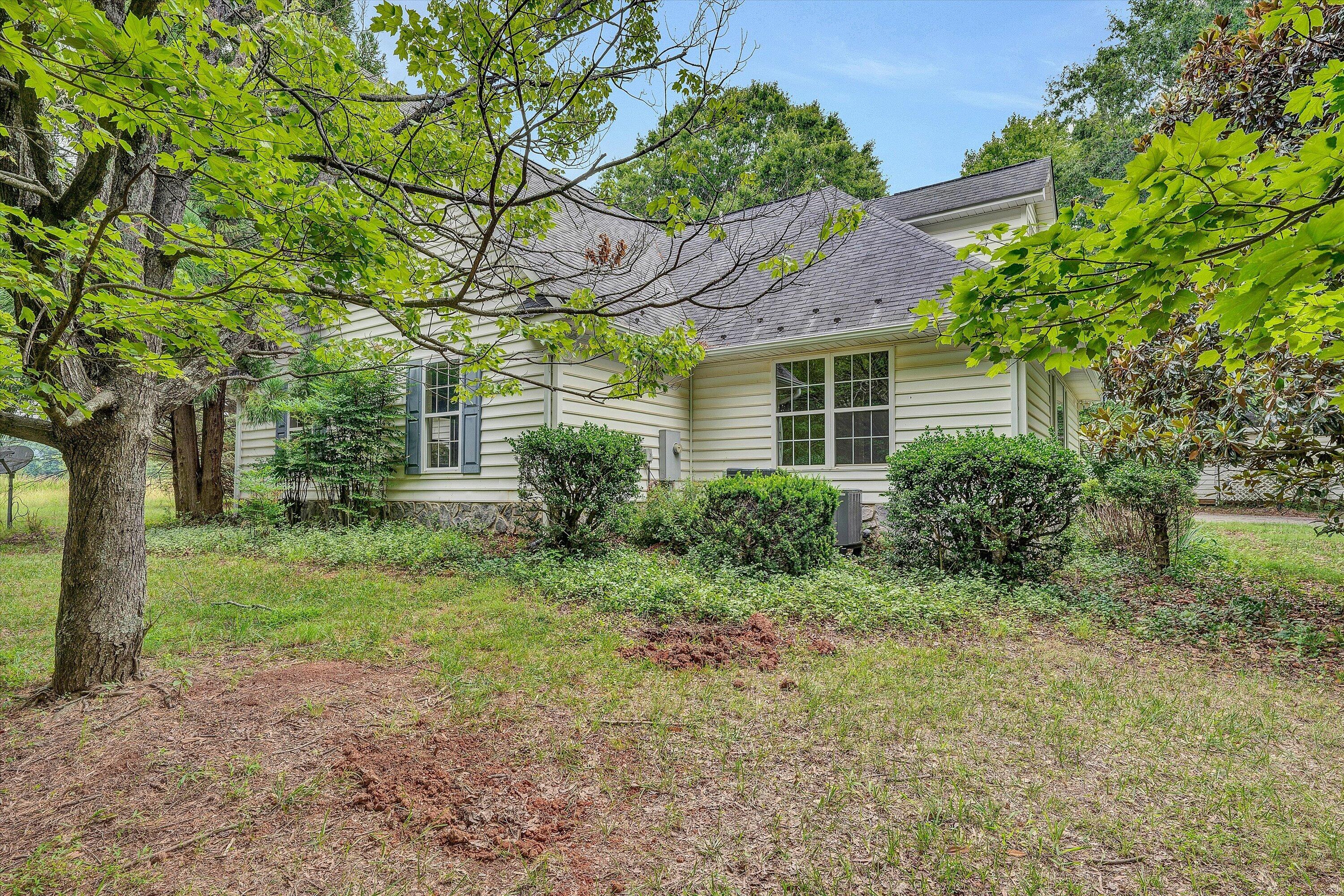 2932 Dickerson Mill Road Bedford, VA 24523 - Photo 36 of 62 34-DSC08278