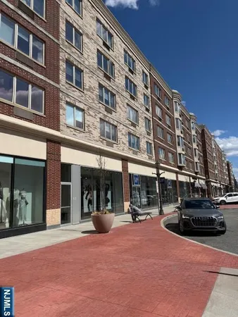 $3,800 | 2201 City Place, Edgewater, NJ 07020