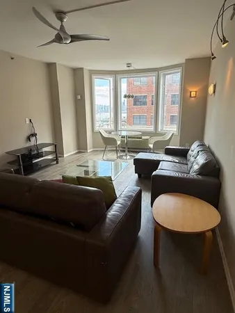 $3,800 | 2201 City Place, Edgewater, NJ 07020