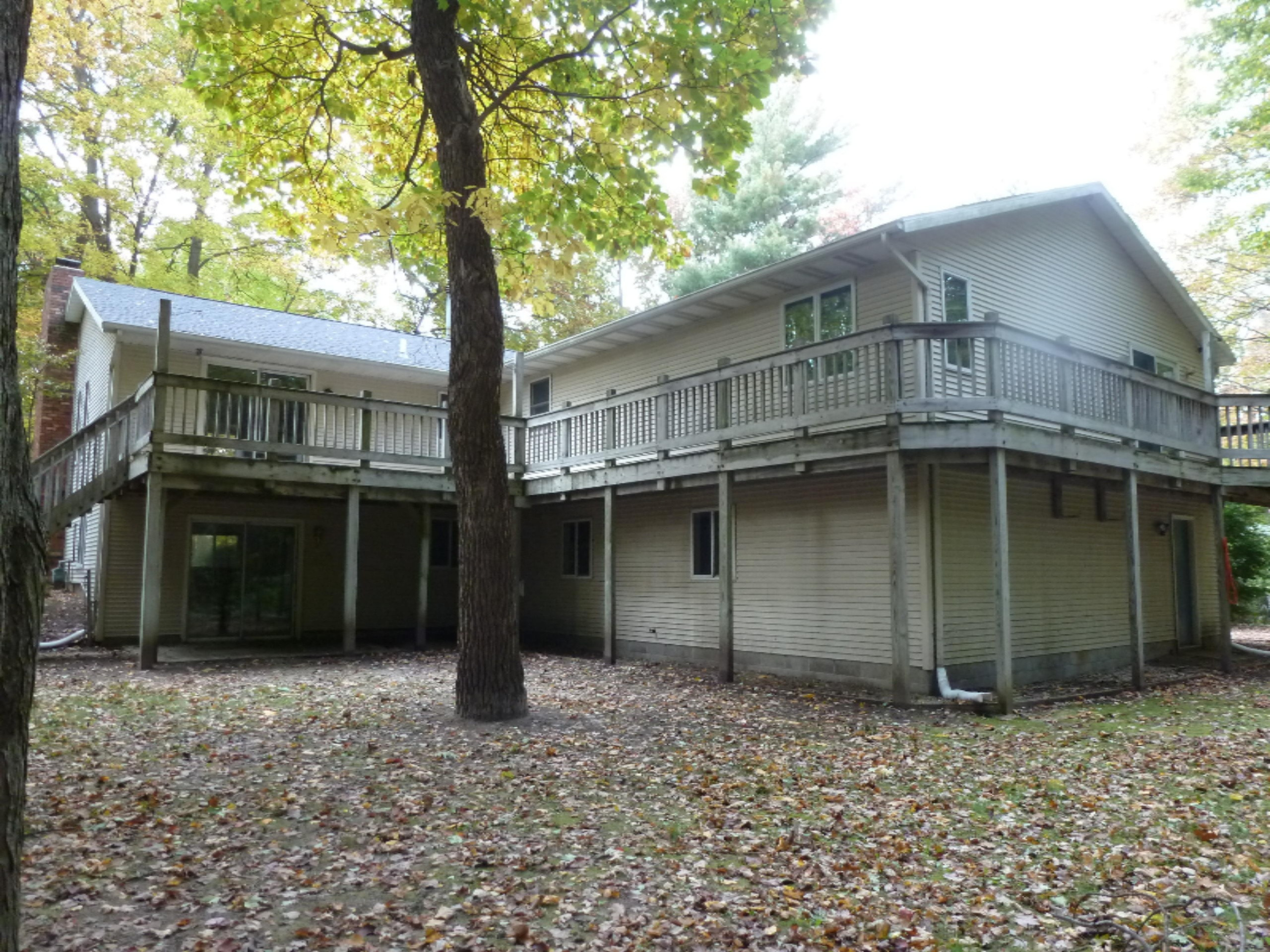 18246 West Spring Lake Road Spring Lake, MI 49456 - Photo 3 of 21 3-Back View