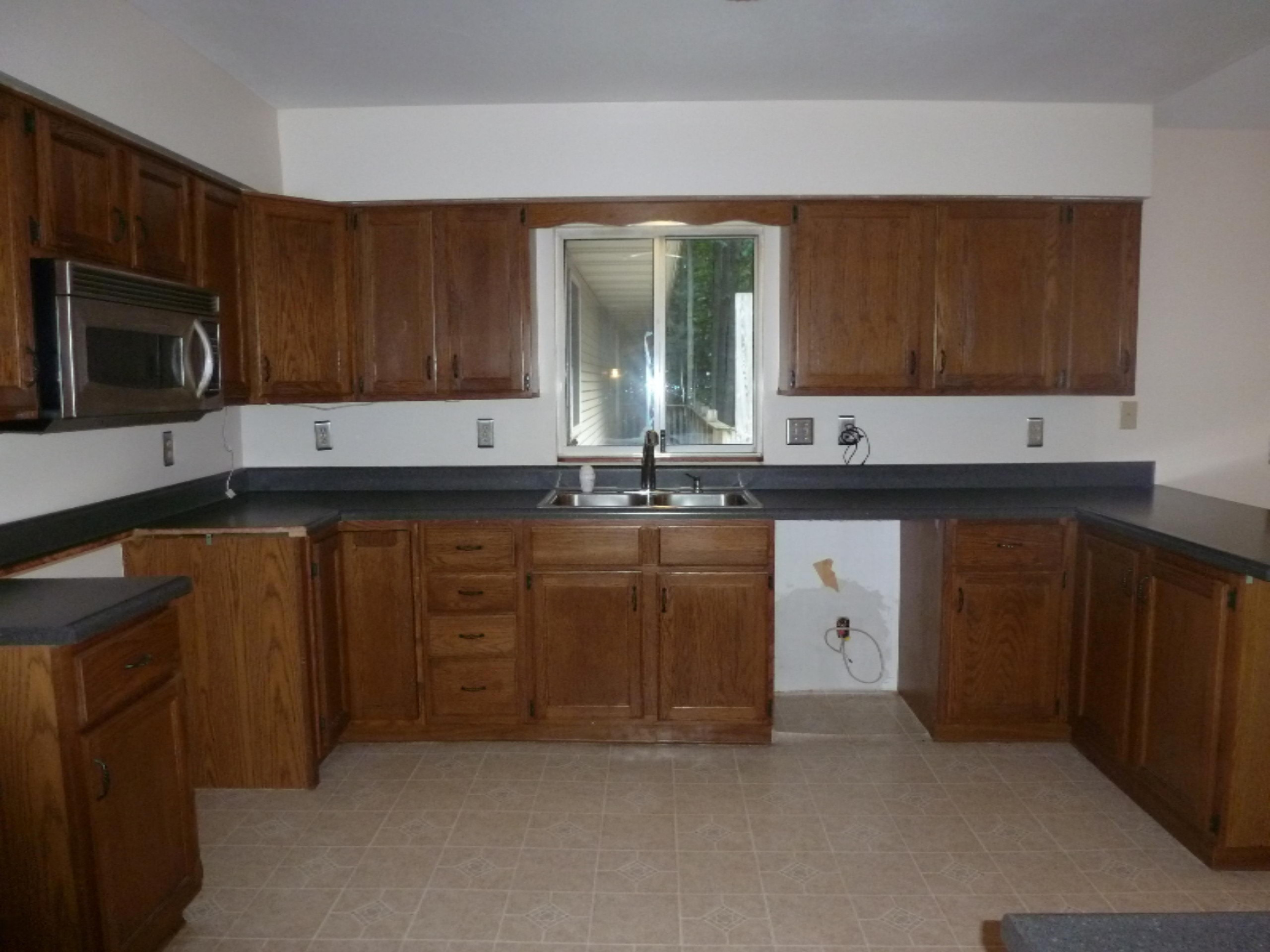 18246 West Spring Lake Road Spring Lake, MI 49456 - Photo 8 of 21 15-Kitchen