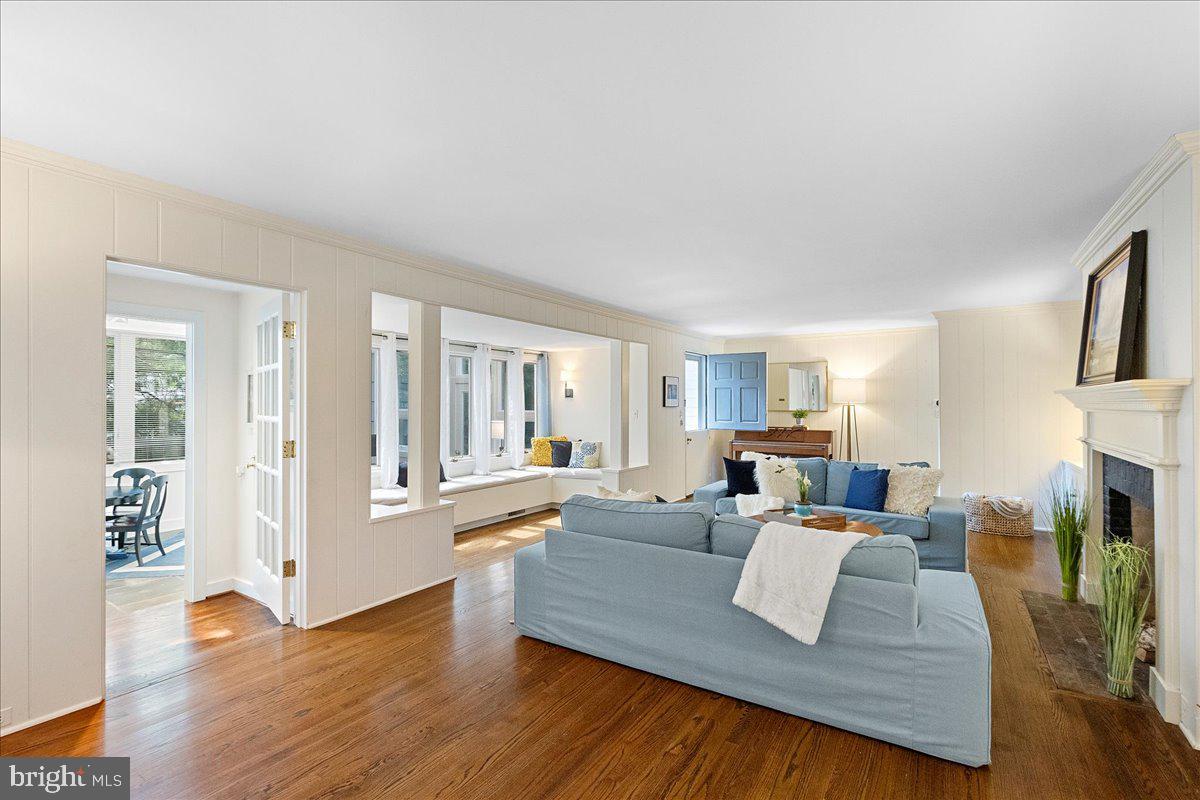 7 Armour Road Princeton, NJ 08540 - Photo 6 of 57 Living Room