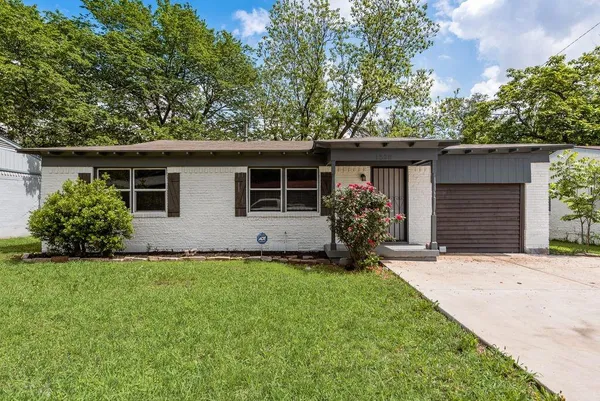 $230,000 | 1528 Valley View Street, Mesquite, TX 75149