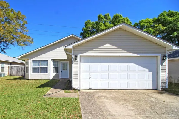 $1,625 | 2081 Sequoia Circle, Pensacola, FL 32526