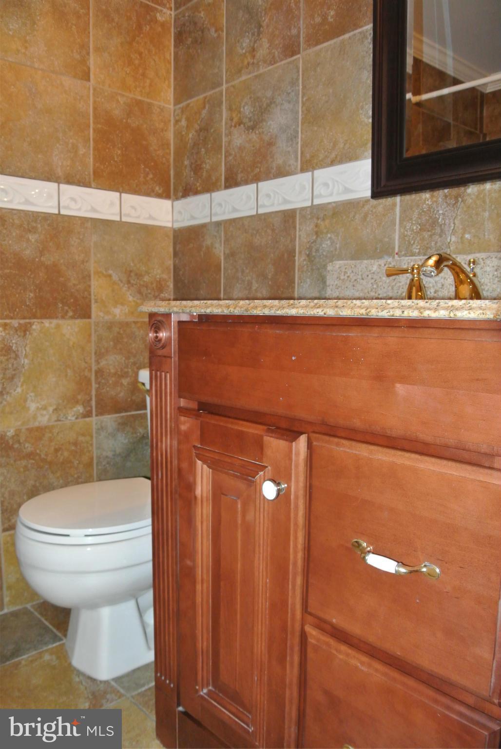 11653 Stoneview Square, Unit 2B Reston, VA 20191 - Photo 24 of 30 Bath