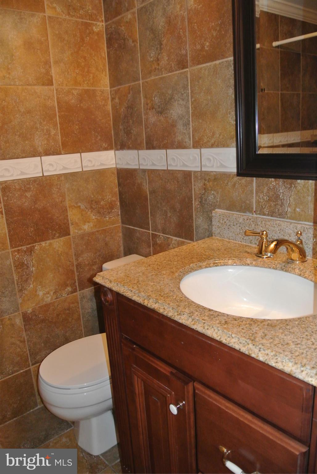 11653 Stoneview Square, Unit 2B Reston, VA 20191 - Photo 26 of 30 Bath