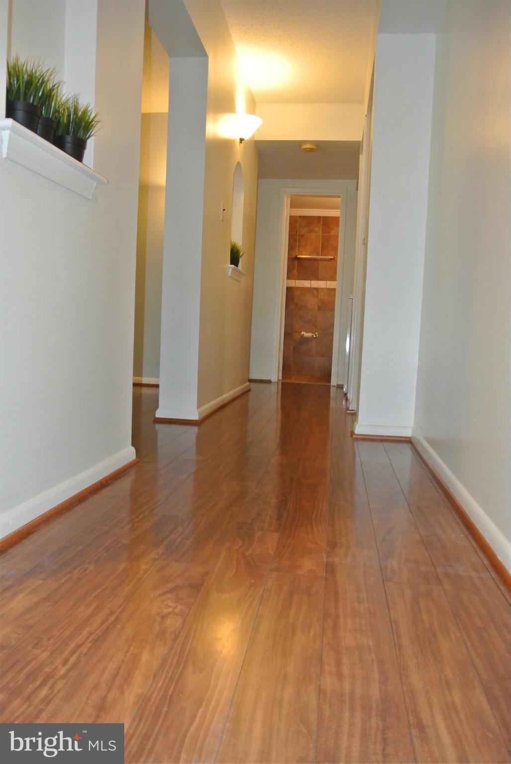 11653 Stoneview Square, Unit 2B Reston, VA 20191 - Photo 5 of 30 View