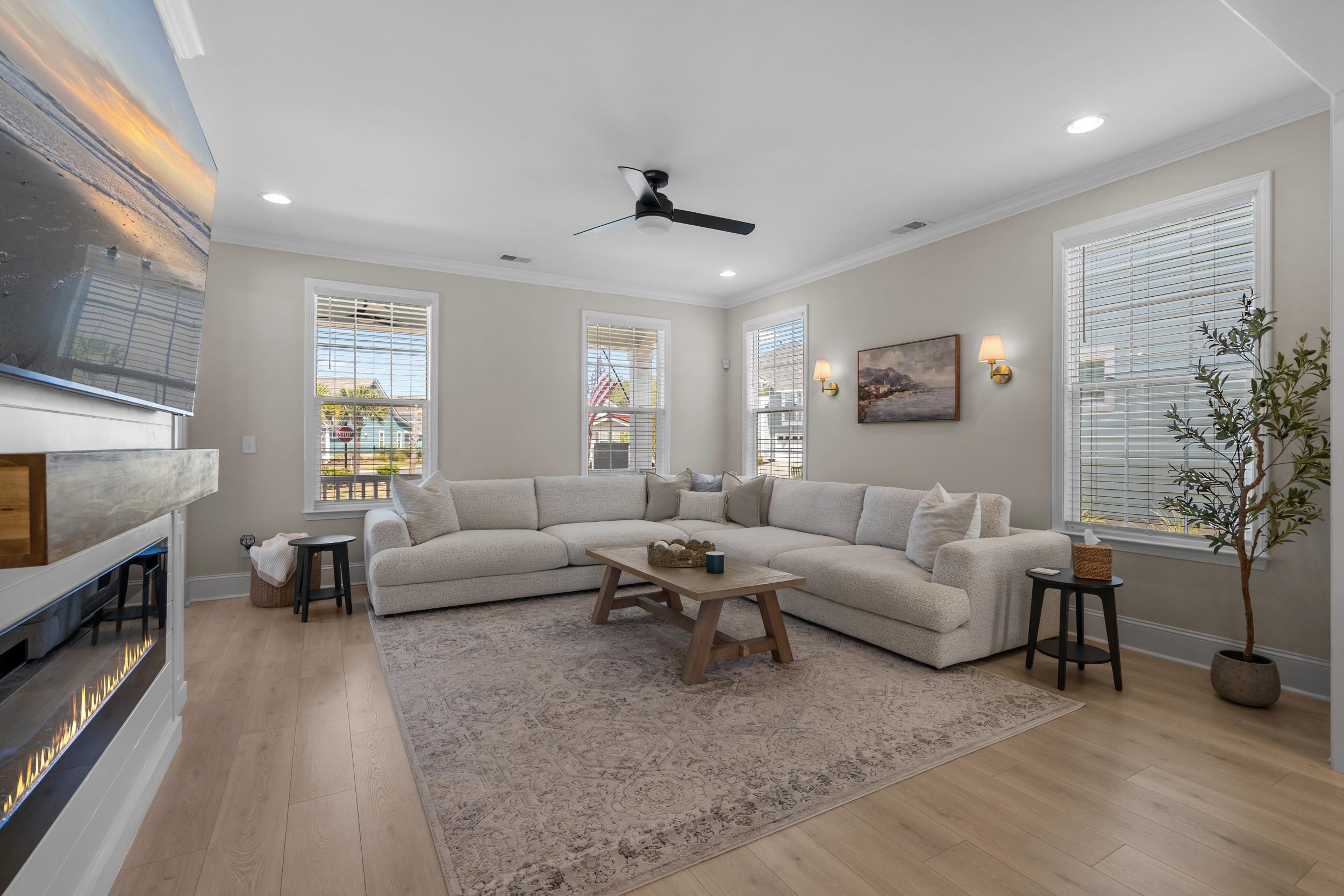 222 Delano Way Myrtle Beach, SC 29588 - Photo 6 of 47