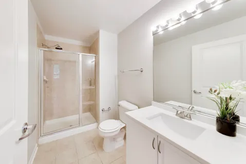$499,500 | 437 West Division Street, Unit 303, Chicago, IL 60610