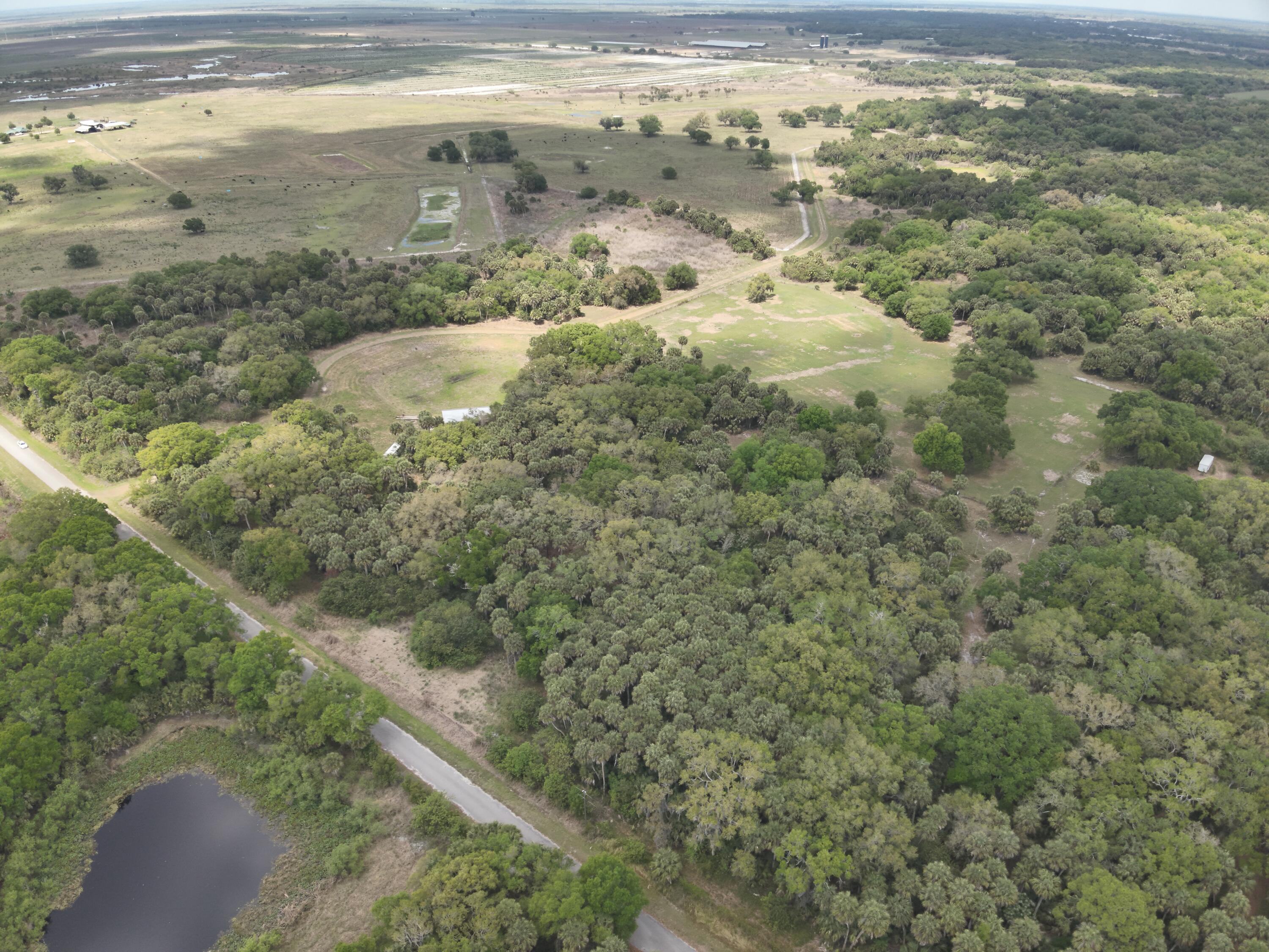 1002 Bankers Road Lorida, FL 33857 - Photo 7 of 12 DJI_20260326130929_0011_V