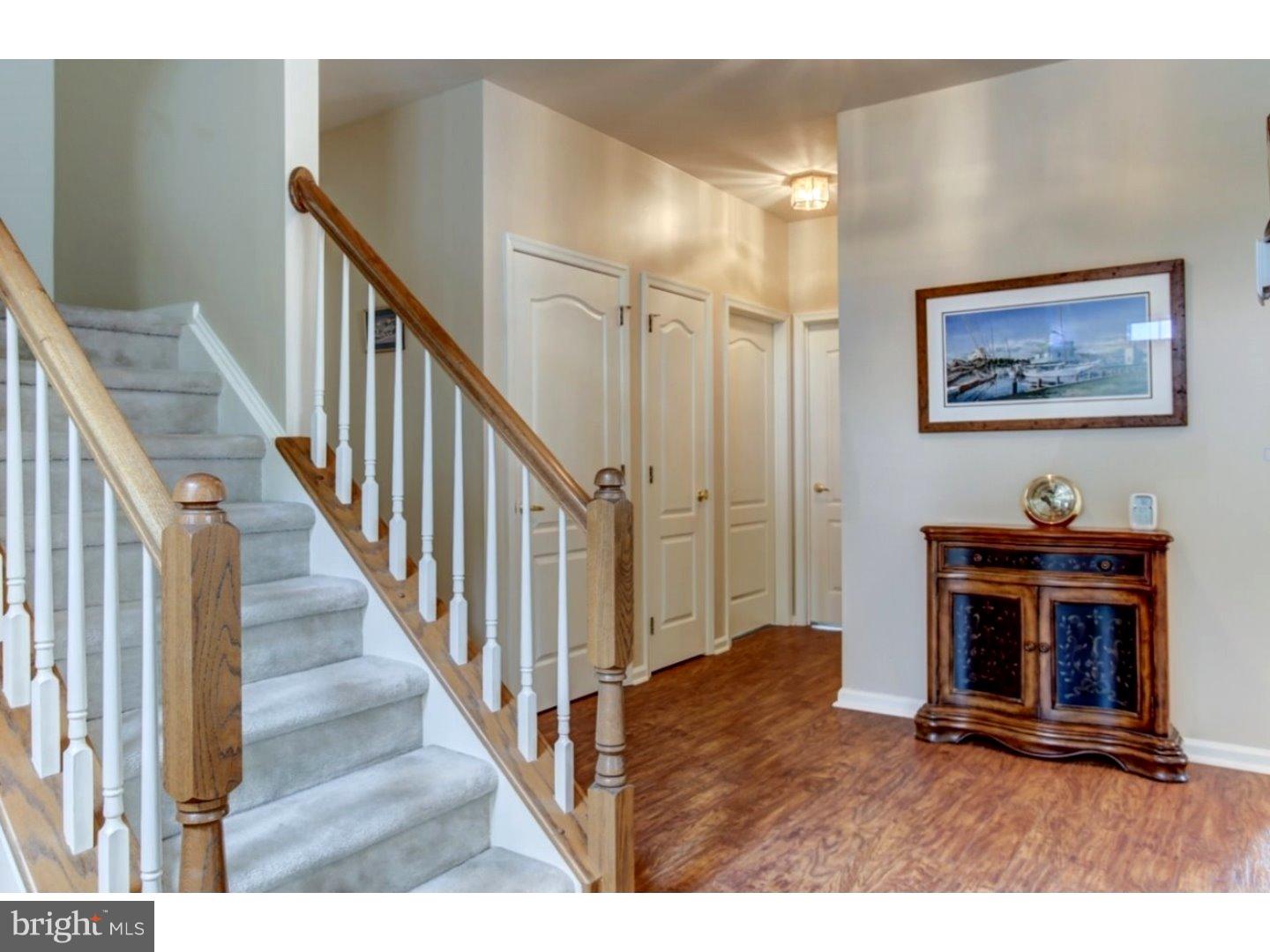1465 Quaker Ridge West Chester, PA 19380 - Photo 7 of 25 Hallway