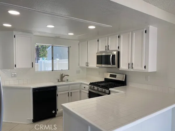 $4,000 | 26941 Stonehaven, Mission Viejo, CA 92691