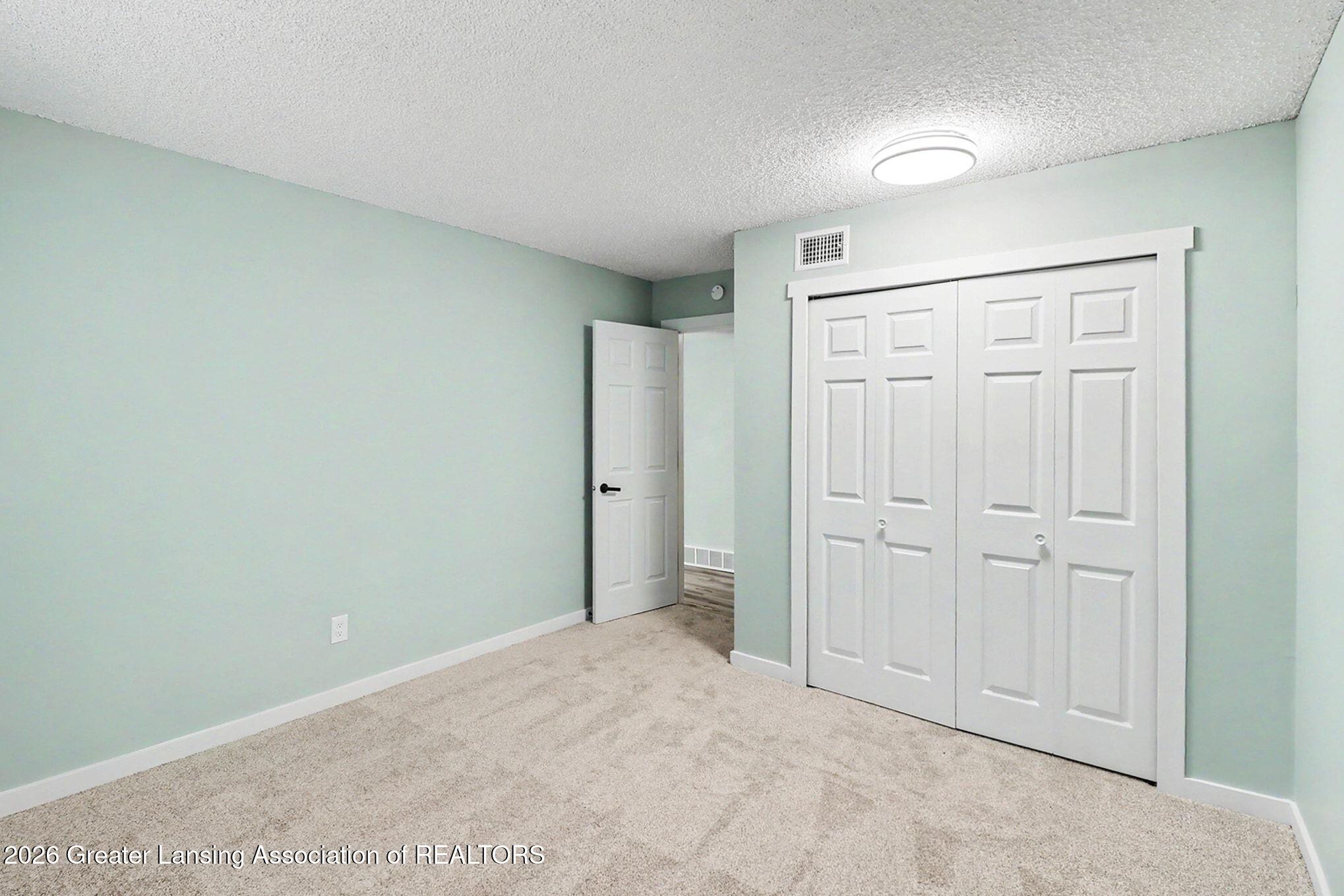 4641 Gull Road, Unit 61 Lansing, MI 48917 - Photo 14 of 30 015_786a6587_564