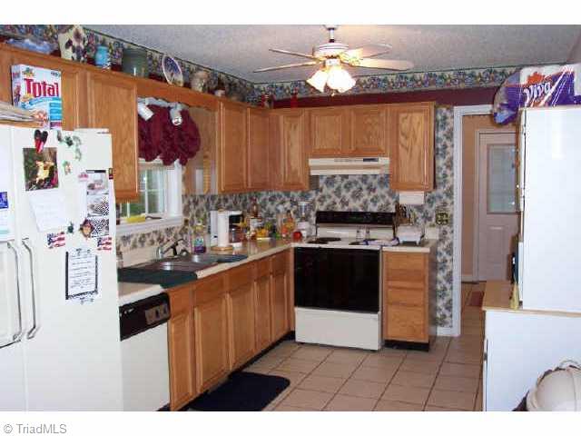 1076 Moore Road Asheboro, NC 27205 - Photo 6 of 8 Other.