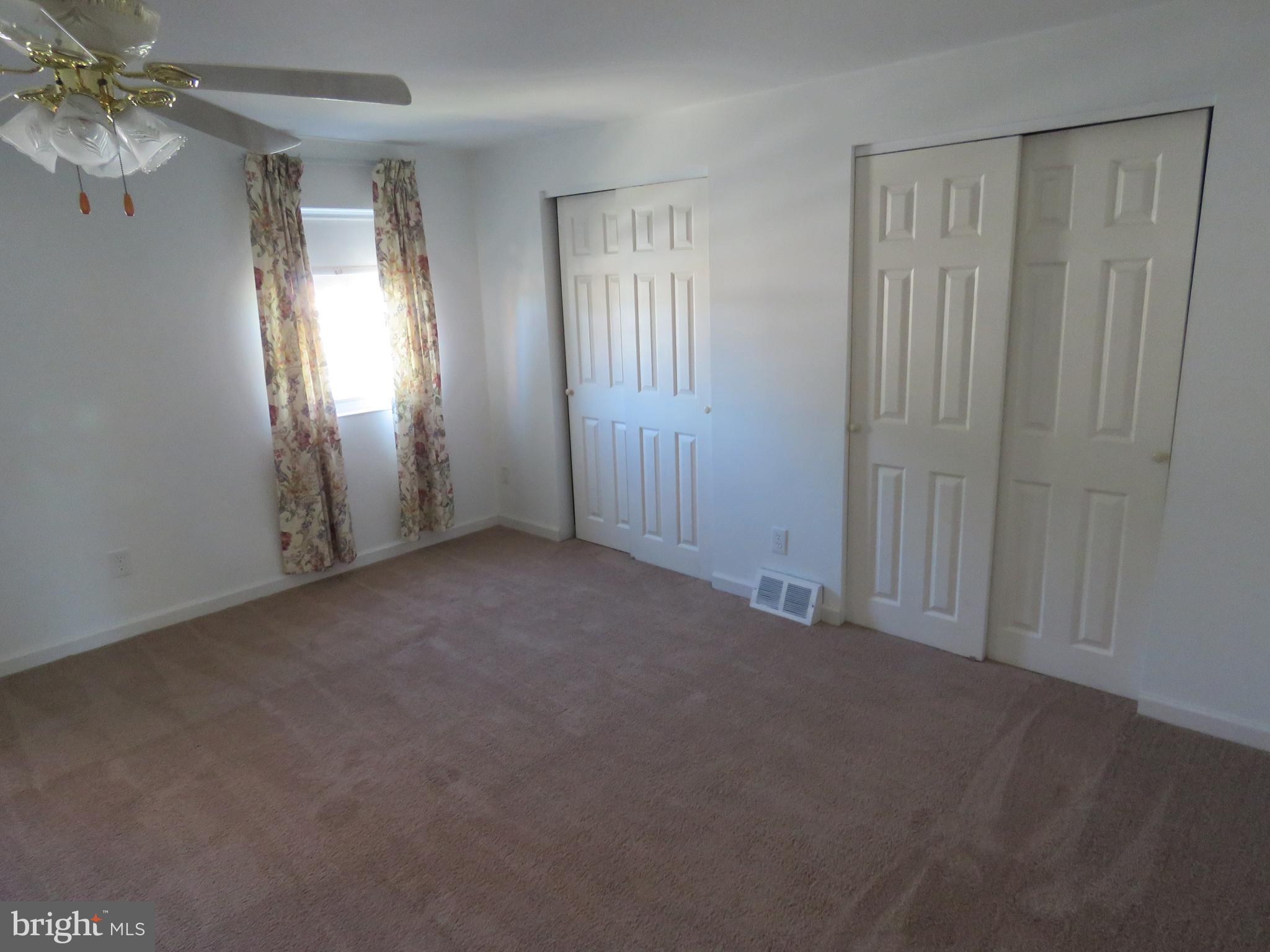 12839 Elnora Road Philadelphia, PA 19154 - Photo 11 of 24