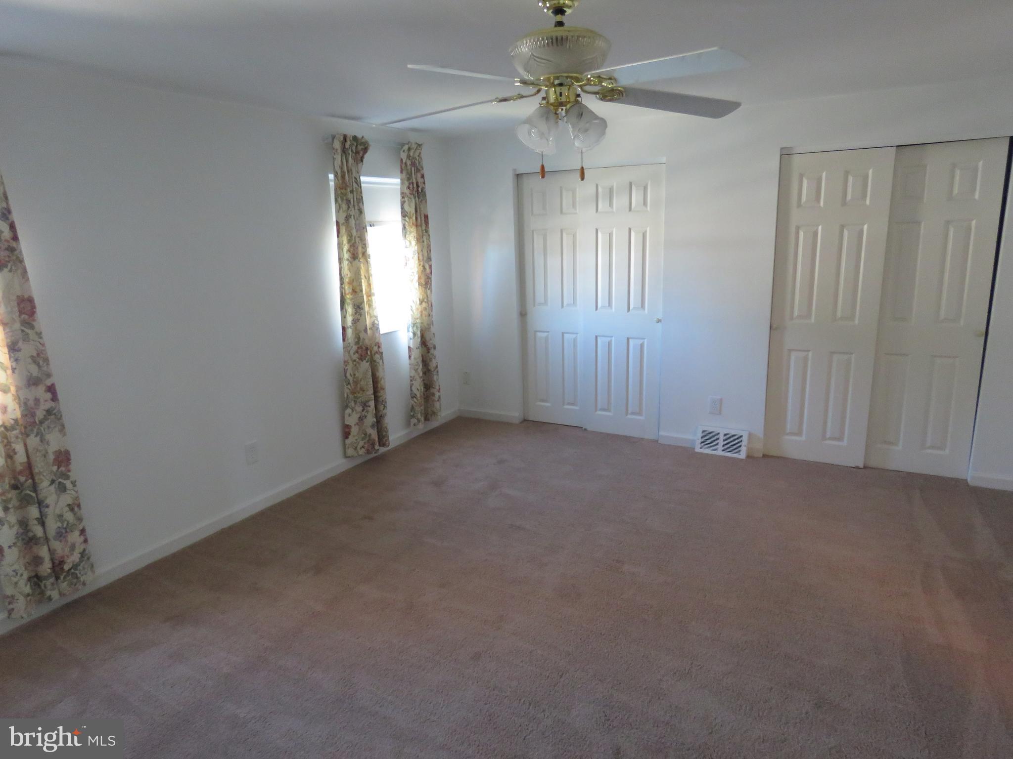 12839 Elnora Road Philadelphia, PA 19154 - Photo 13 of 24