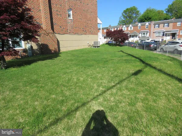 $2,300 | 12839 Elnora Road, Philadelphia, PA 19154
