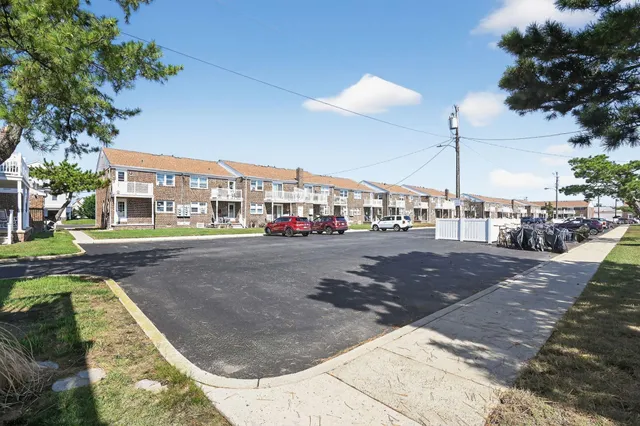 $475,000 | 19 36th Street, Unit 19, Ocean City, NJ 08226