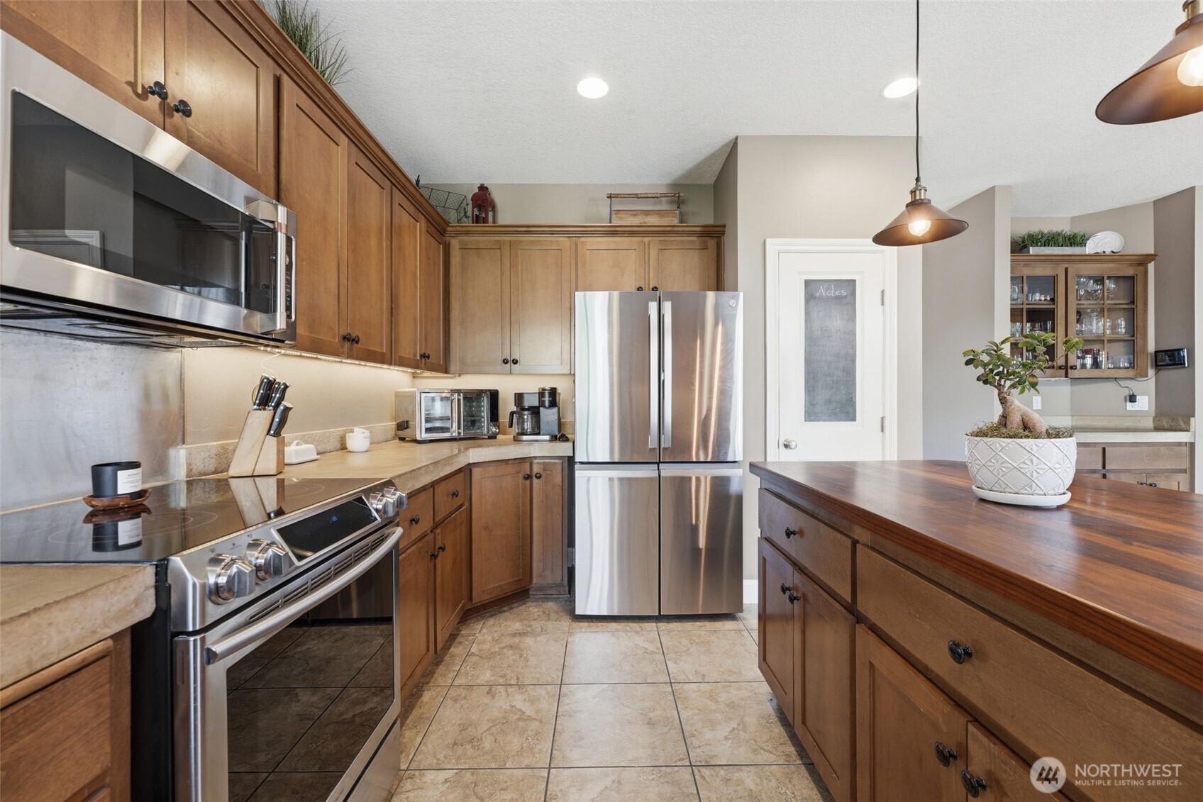 99206 East Ridgeview Drive Kennewick, WA 99338 - Photo 12 of 34