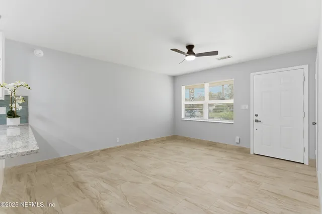 $314,500 | 3064 Carrevero Drive West, Jacksonville, FL 32216