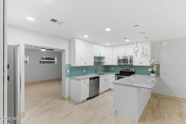 $314,500 | 3064 Carrevero Drive West, Jacksonville, FL 32216