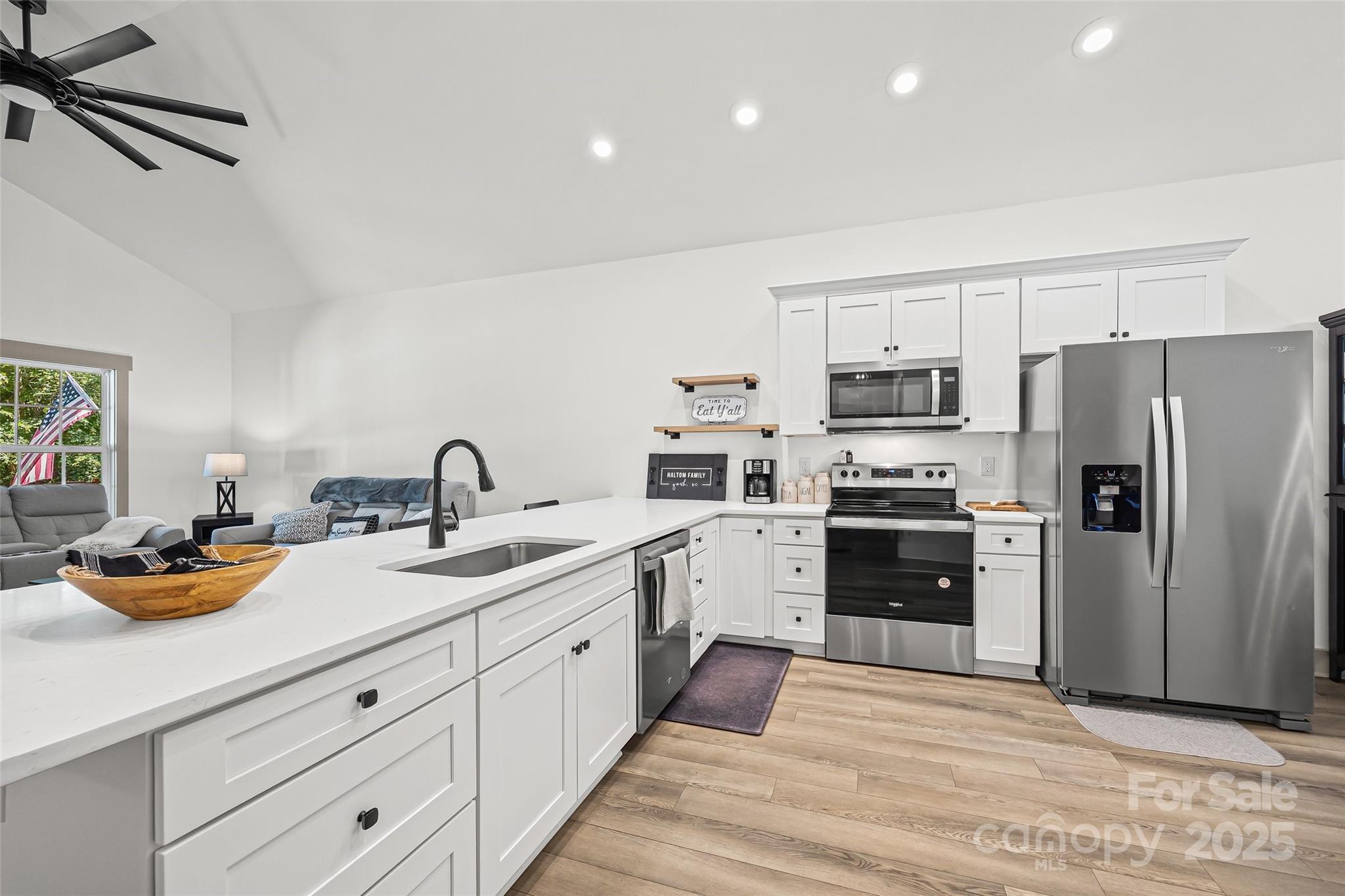 1657 Springlake Road York, SC 29745 - Photo 6 of 23