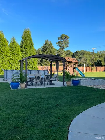 a view of outdoor space yard and outdoor seating