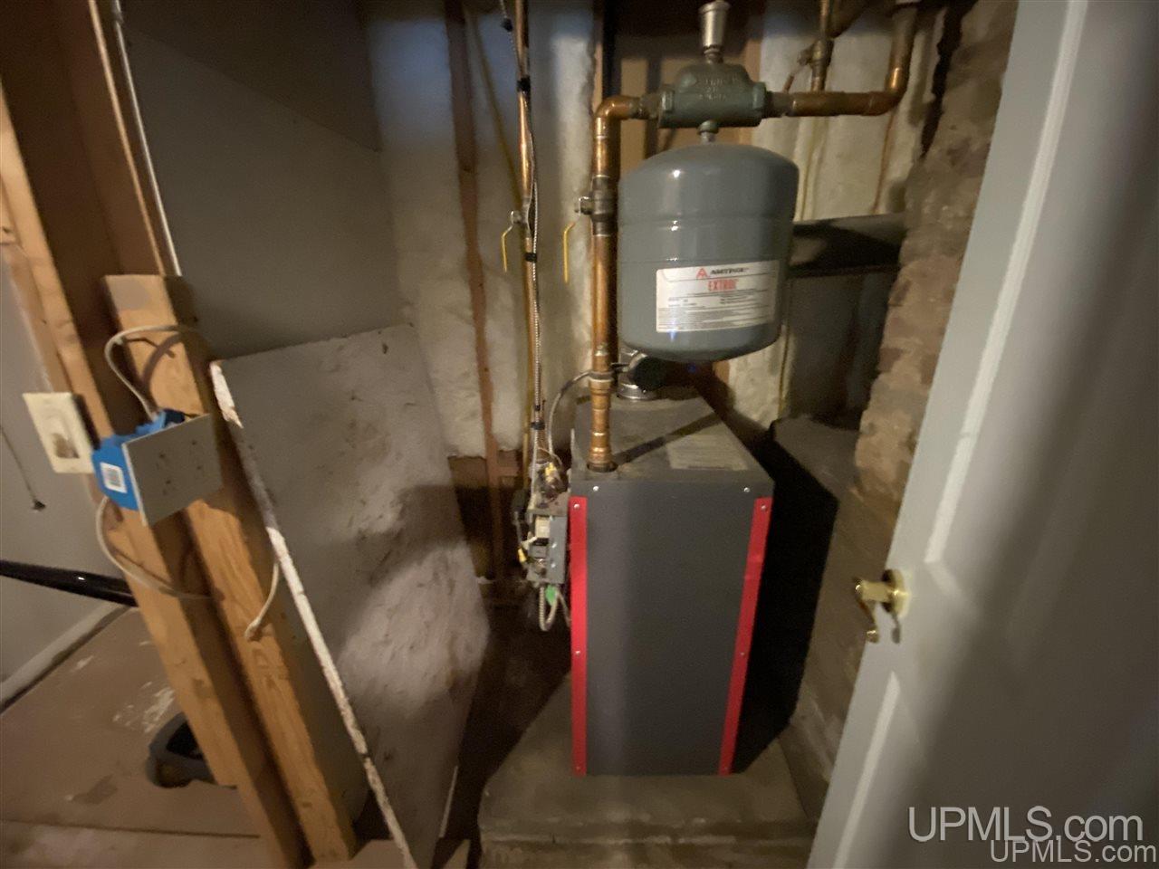 140 Prospect Street Ishpeming, MI 49849 - Photo 20 of 24