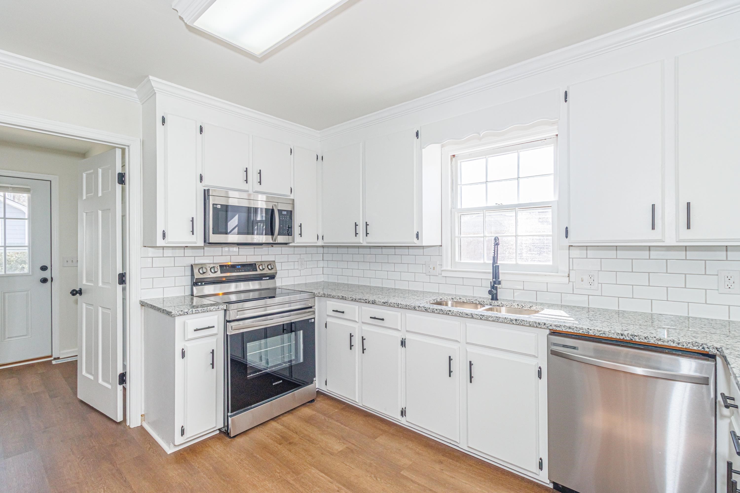 4103 Heather Drive Florence, SC 29501 - Photo 11 of 55